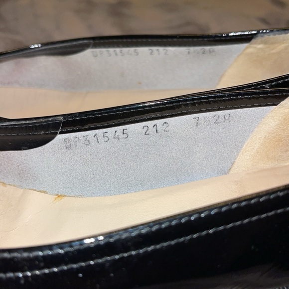 SALVATORE FERRAGAMO Black Patent Slip On Minimalist Loafer - sz 7.5 - Picture 9 of 10